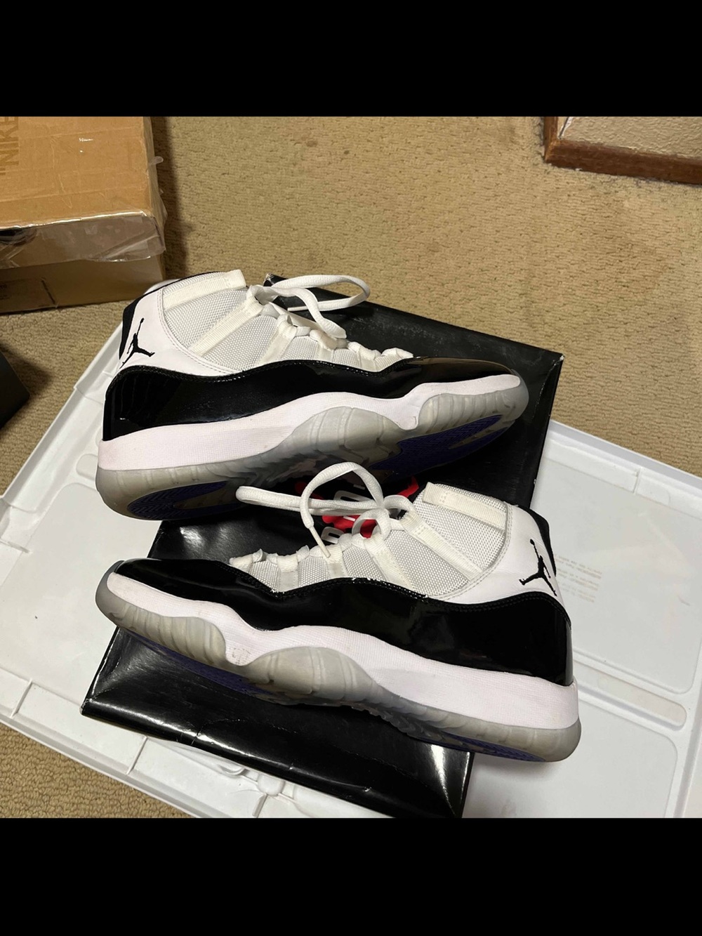 Nike Air Jordan 11 Men's Size 8.5 Retro Concord 2018 Sneakers 378037-100